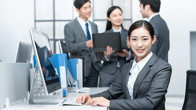 小标题：初创企业面临的挑战